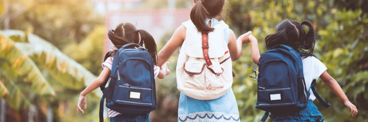 Tampa FL Chiropractor Discusses Proper Child Backpacks